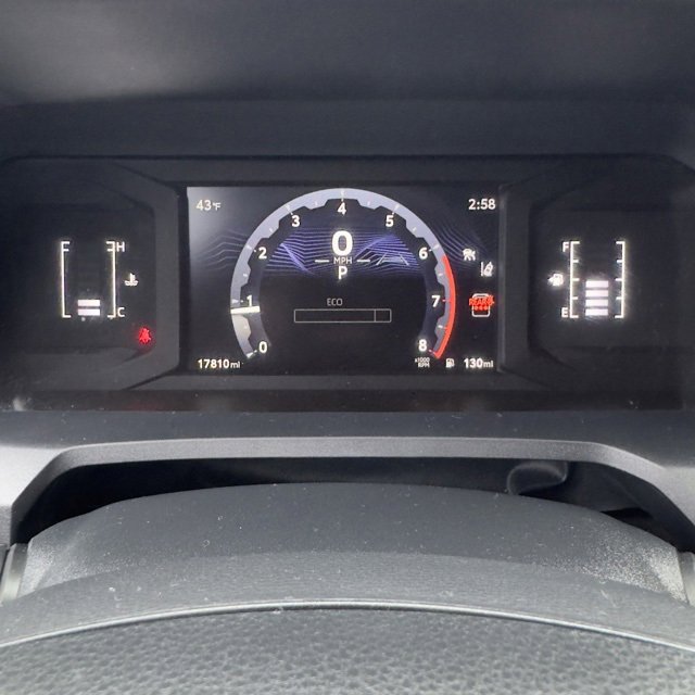 Used 2025 Toyota 4Runner SR5 image 16