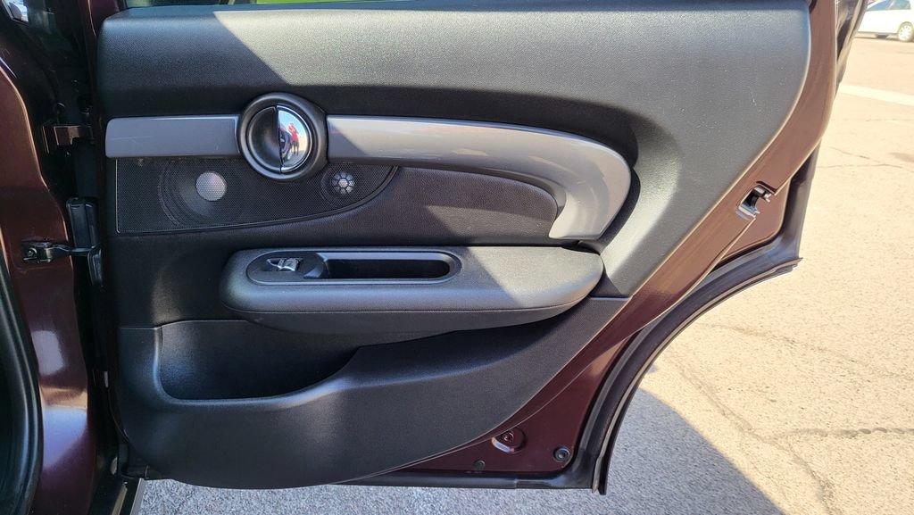 Used 2016 MINI Cooper Clubman S FWD image 18
