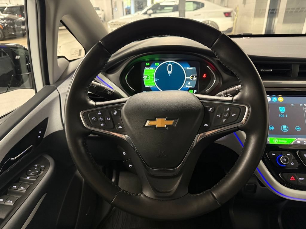 Used 2020 Chevrolet Bolt Premier w/ Infotainment Package FWD image 11