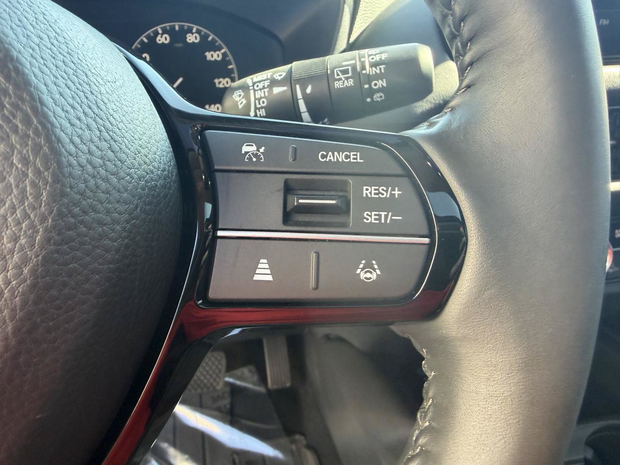 Used 2024 Honda HR-V EX-L image 27