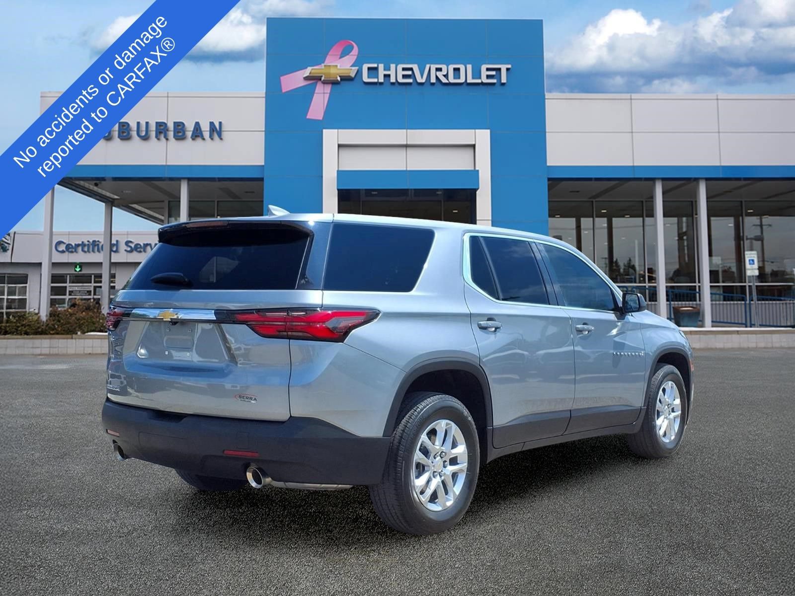 Used 2023 Chevrolet Traverse LS FWD image 5