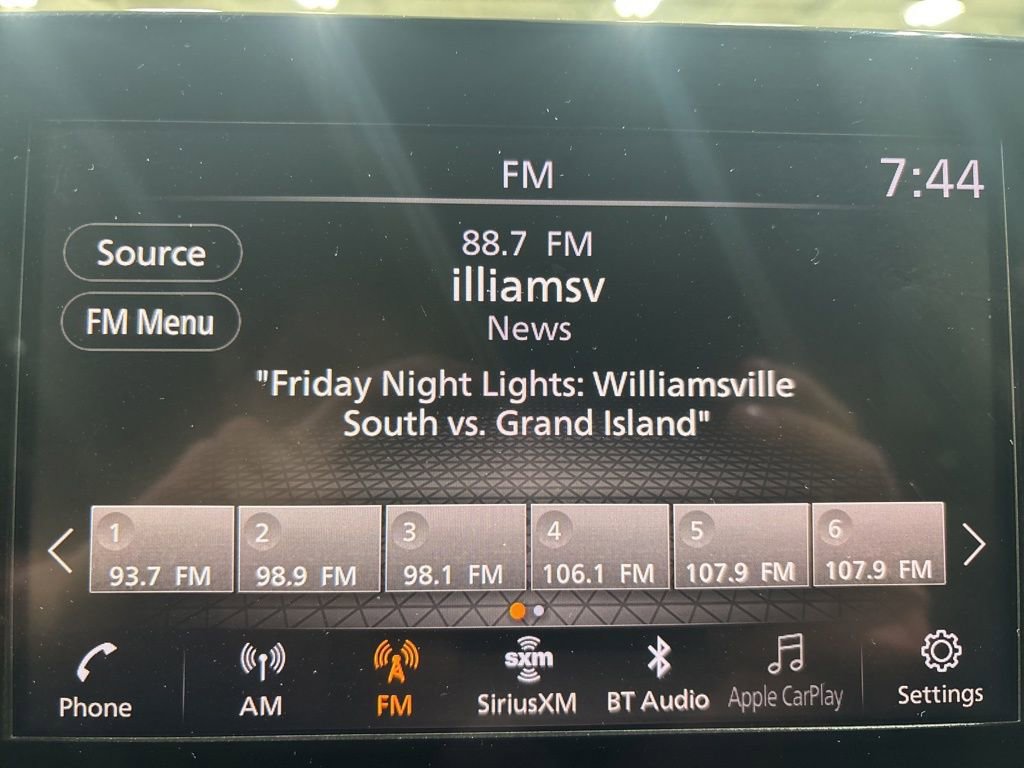 Used 2022 Nissan Pathfinder S image 11