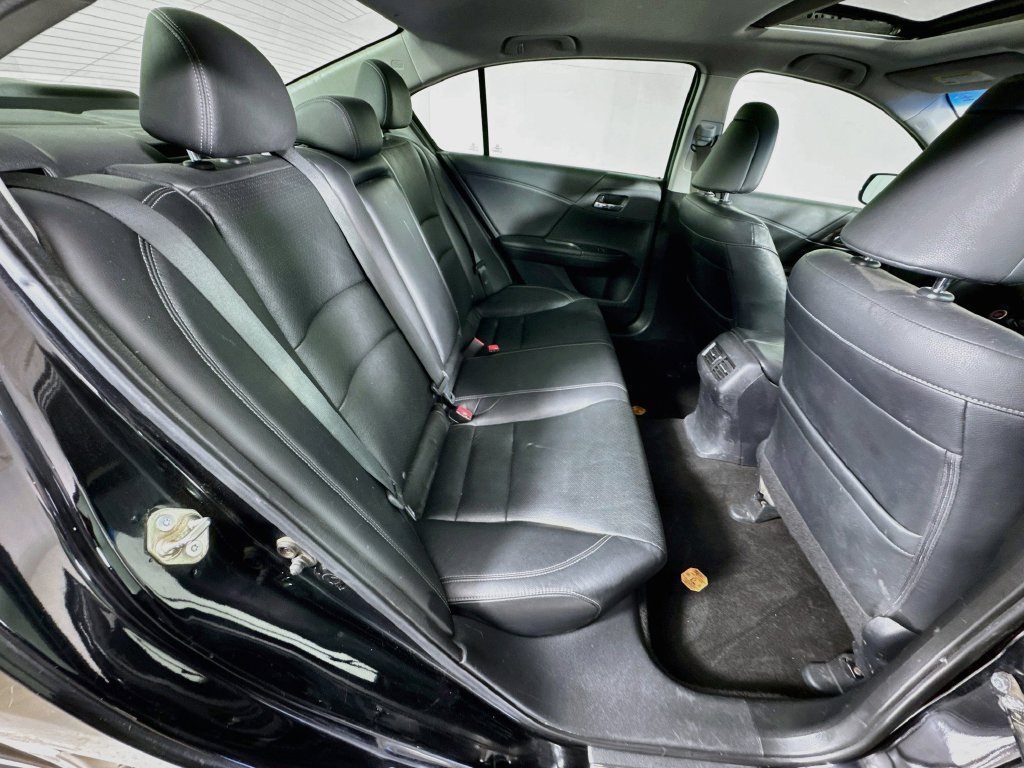 Used 2016 Honda Accord EX-L image 34