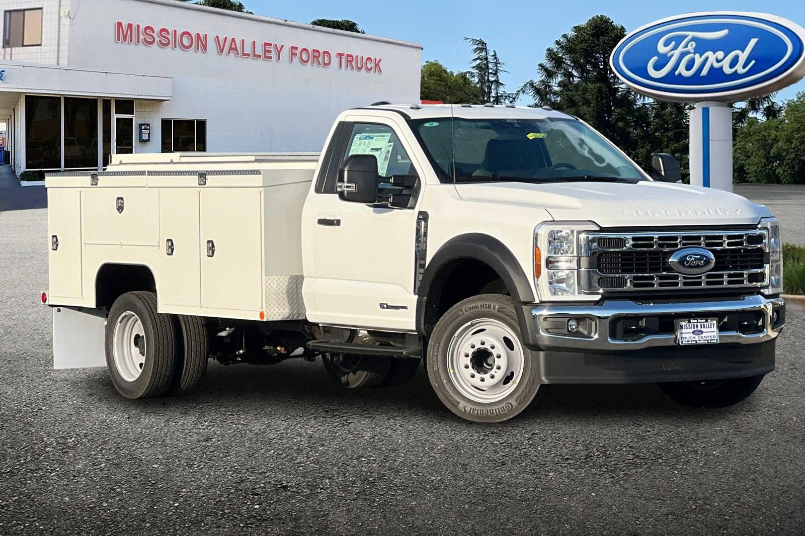 New 2026 Ford F450 XL image 2