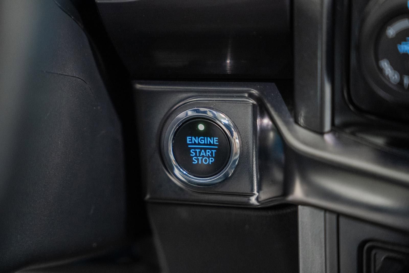 Used 2023 Ford F150 Lariat w/ Equipment Group 502A High image 36