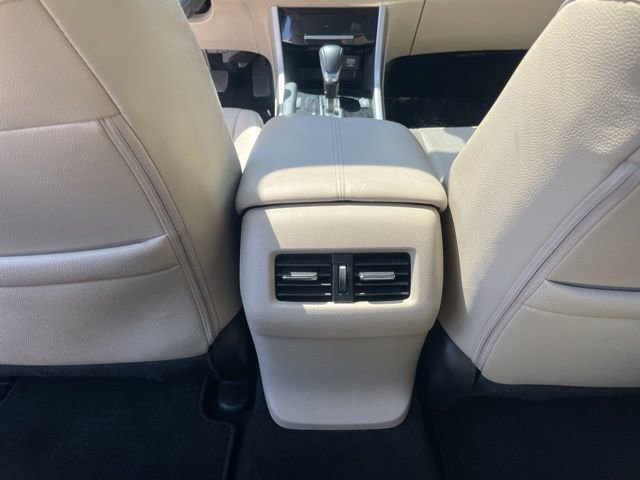 Used 2017 Honda Accord Touring image 15