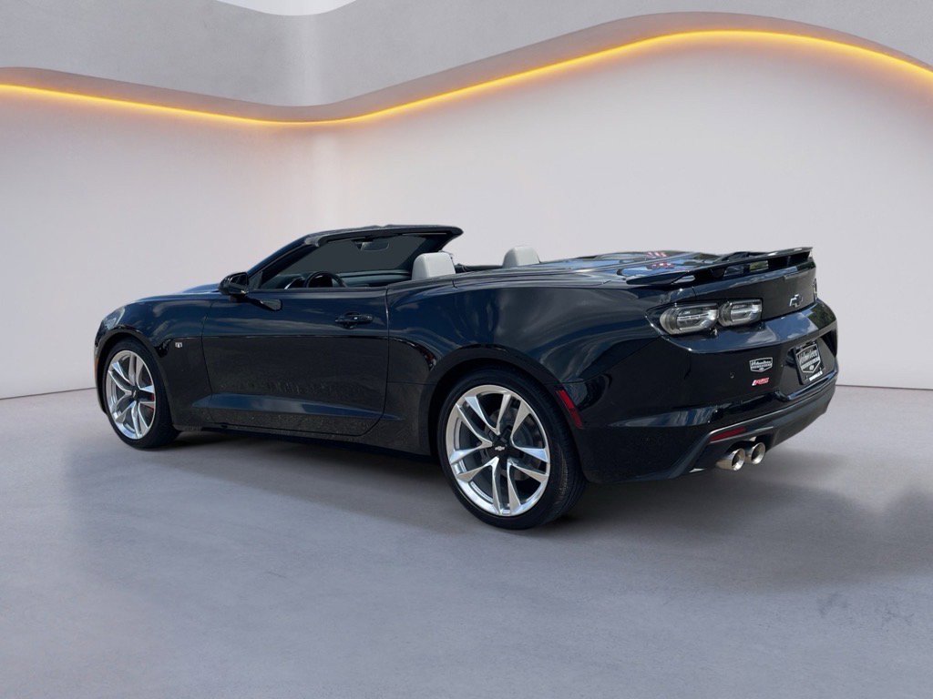 Used 2022 Chevrolet Camaro LT w/ RS Package RWD image 5