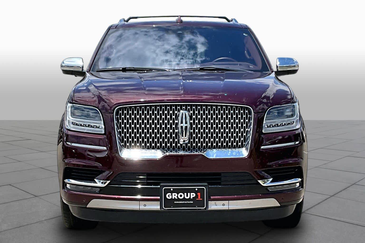 Used 2018 Lincoln Navigator Black Label w/ Cargo Package AWD/4WD image 4