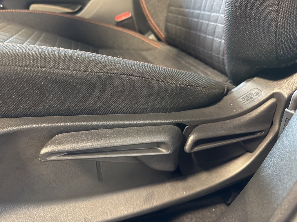 New 2025 Honda HR-V Sport image 18