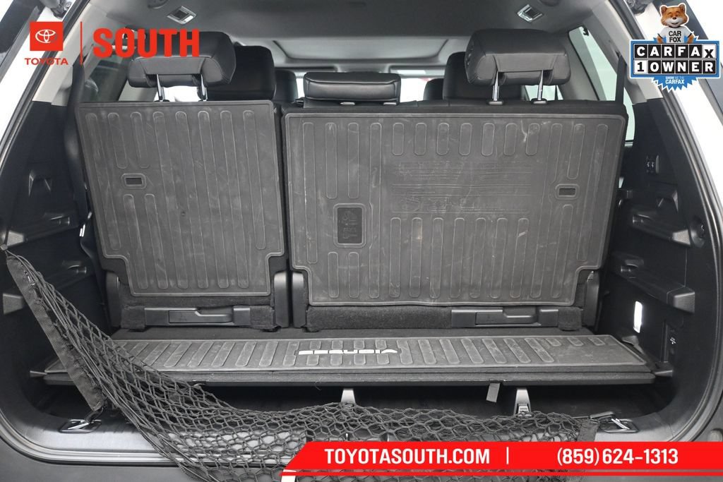 Used 2023 Toyota Sequoia Limited w/ Tow Technology Package AWD/4WD image 36