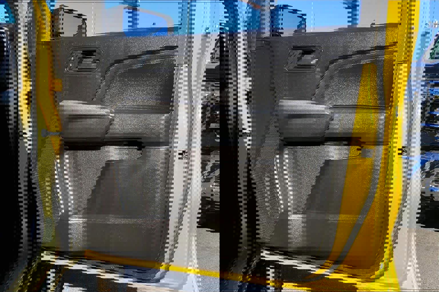 Certified 2023 Chevrolet Colorado Trail Boss w/ Advanced Trailering Package image 22