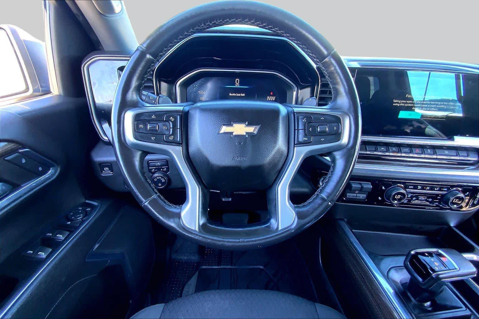 Used 2022 Chevrolet Silverado 1500 LT w/ Texas Edition Plus RWD image 6