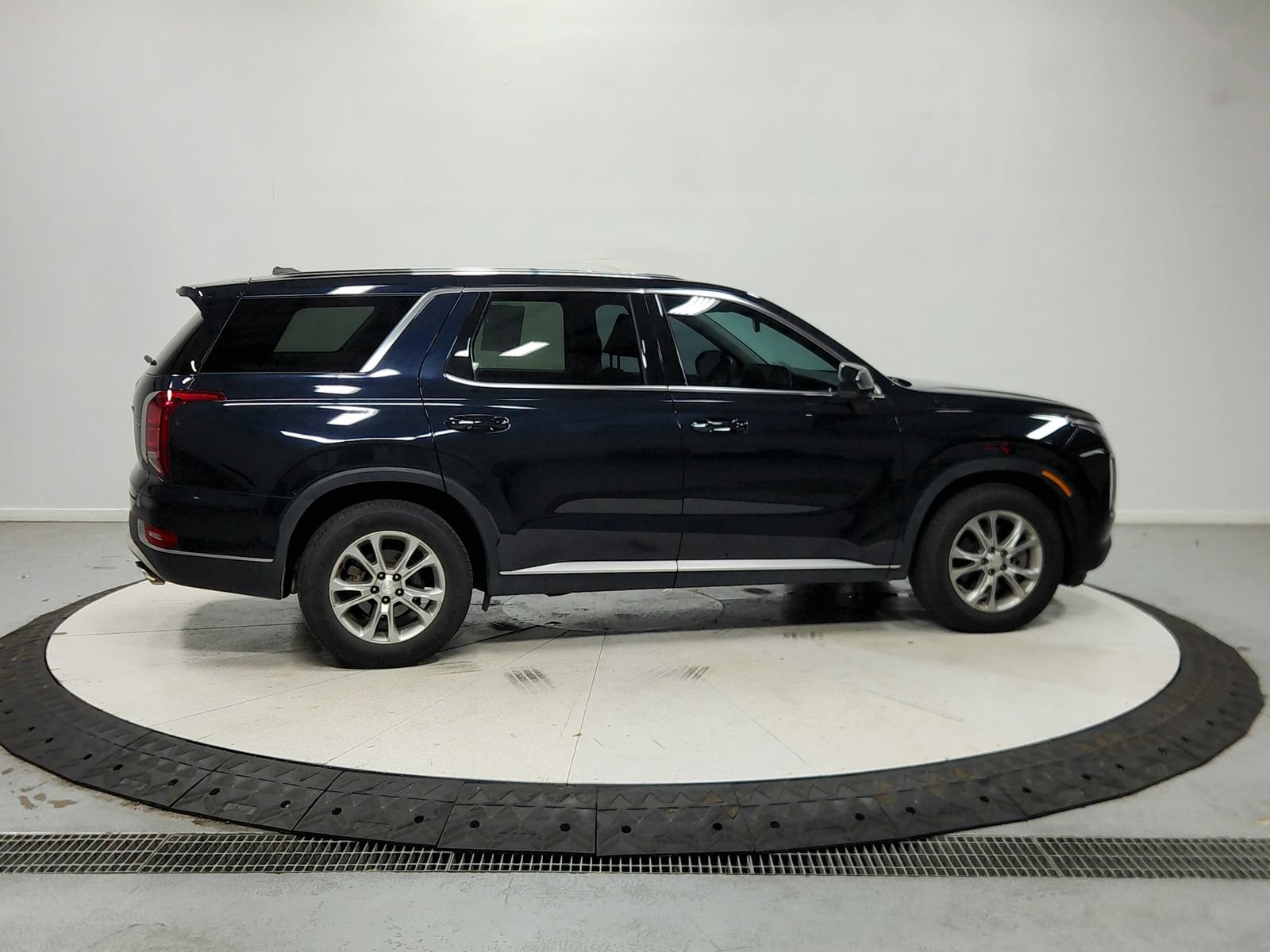 Used 2022 Hyundai Palisade SE AWD/4WD image 9