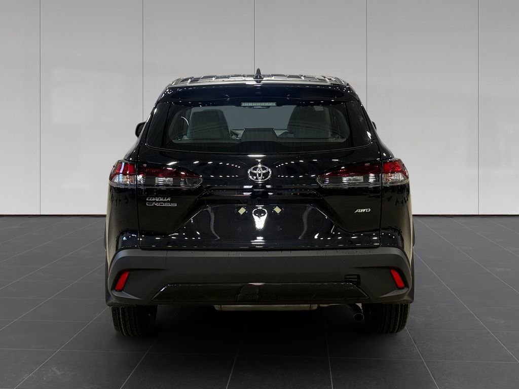 Used 2026 Toyota Corolla Cross L image 29