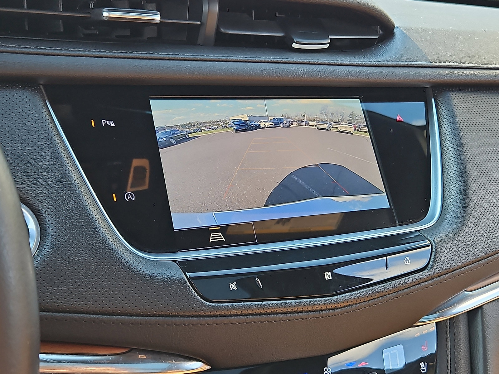 Used 2021 Cadillac XT5 Premium Luxury AWD/4WD image 19