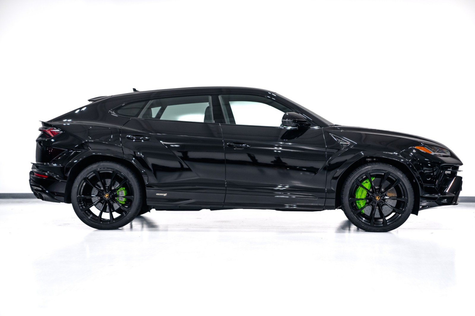 Used 2023 Lamborghini Urus S AWD/4WD image 8