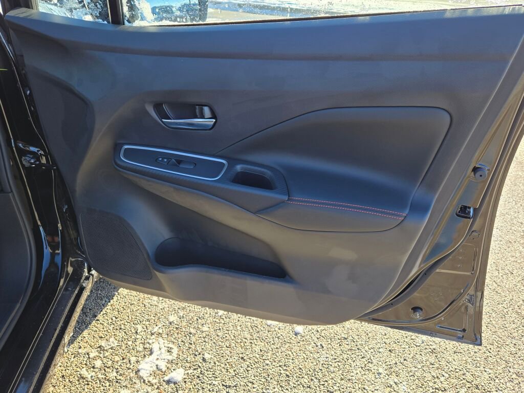Used 2025 Nissan Versa SR w/ Trunk Package FWD image 6