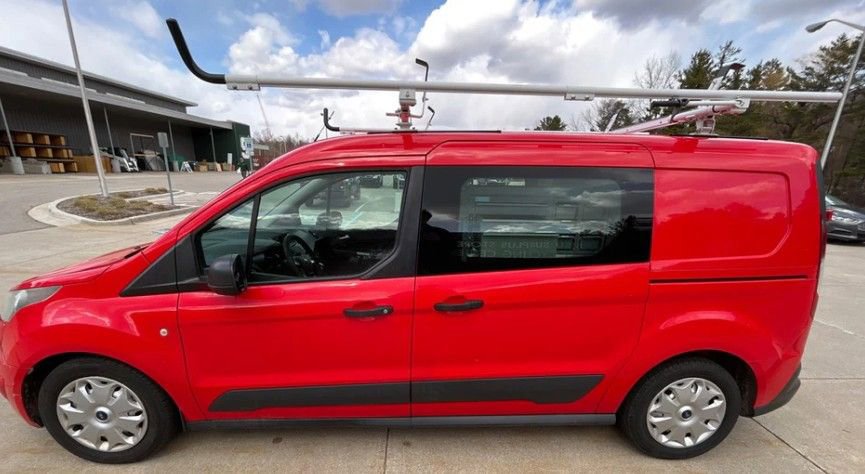 Used 2014 Ford Transit Connect XLT image 1