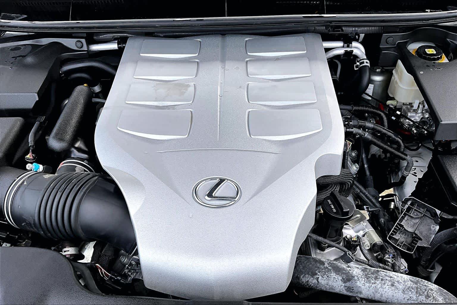 Used 2020 Lexus GX 460 Luxury w/ Accessory Package AWD/4WD image 33