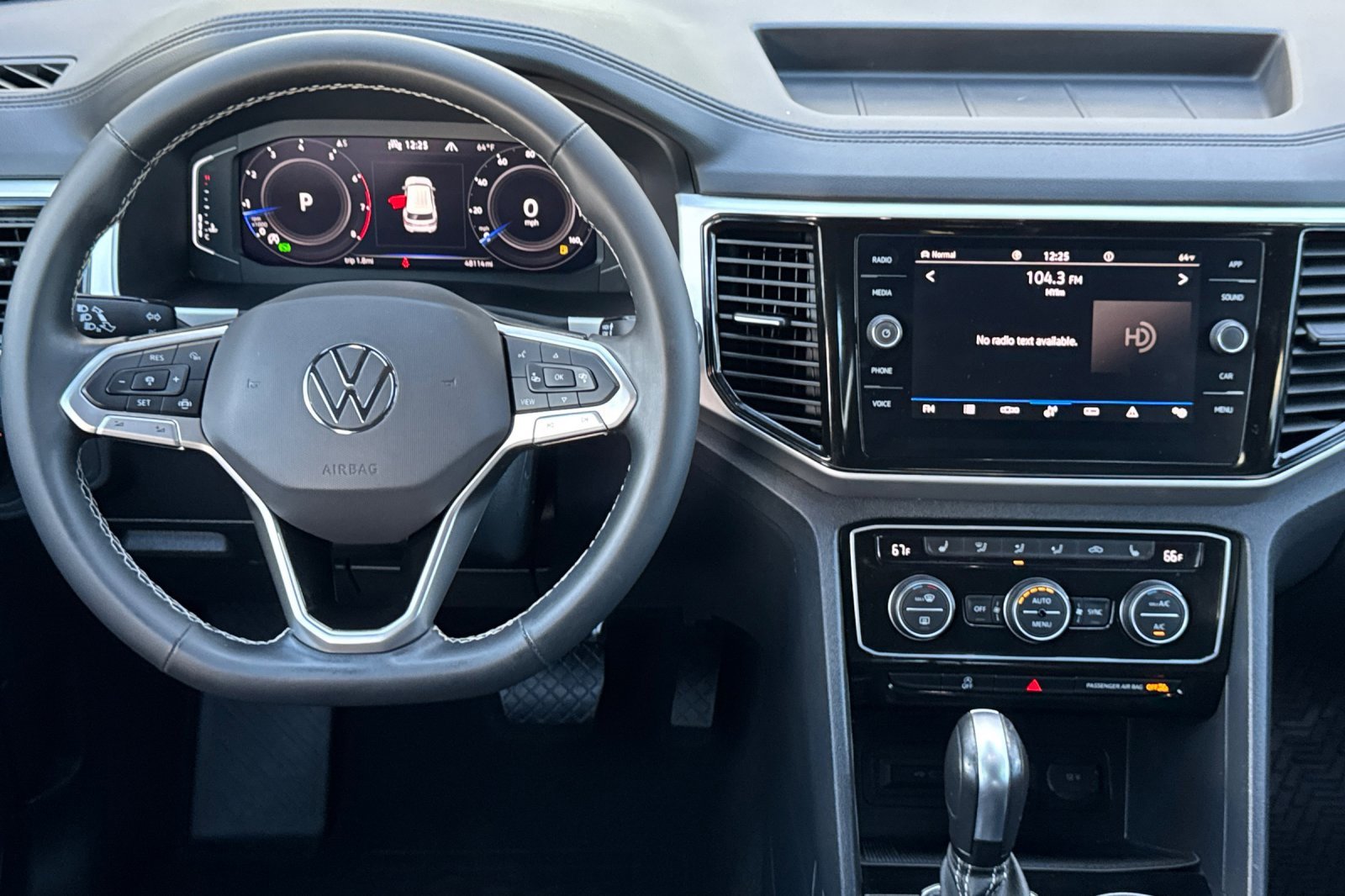 Certified 2022 Volkswagen Atlas Cross Sport SE image 15