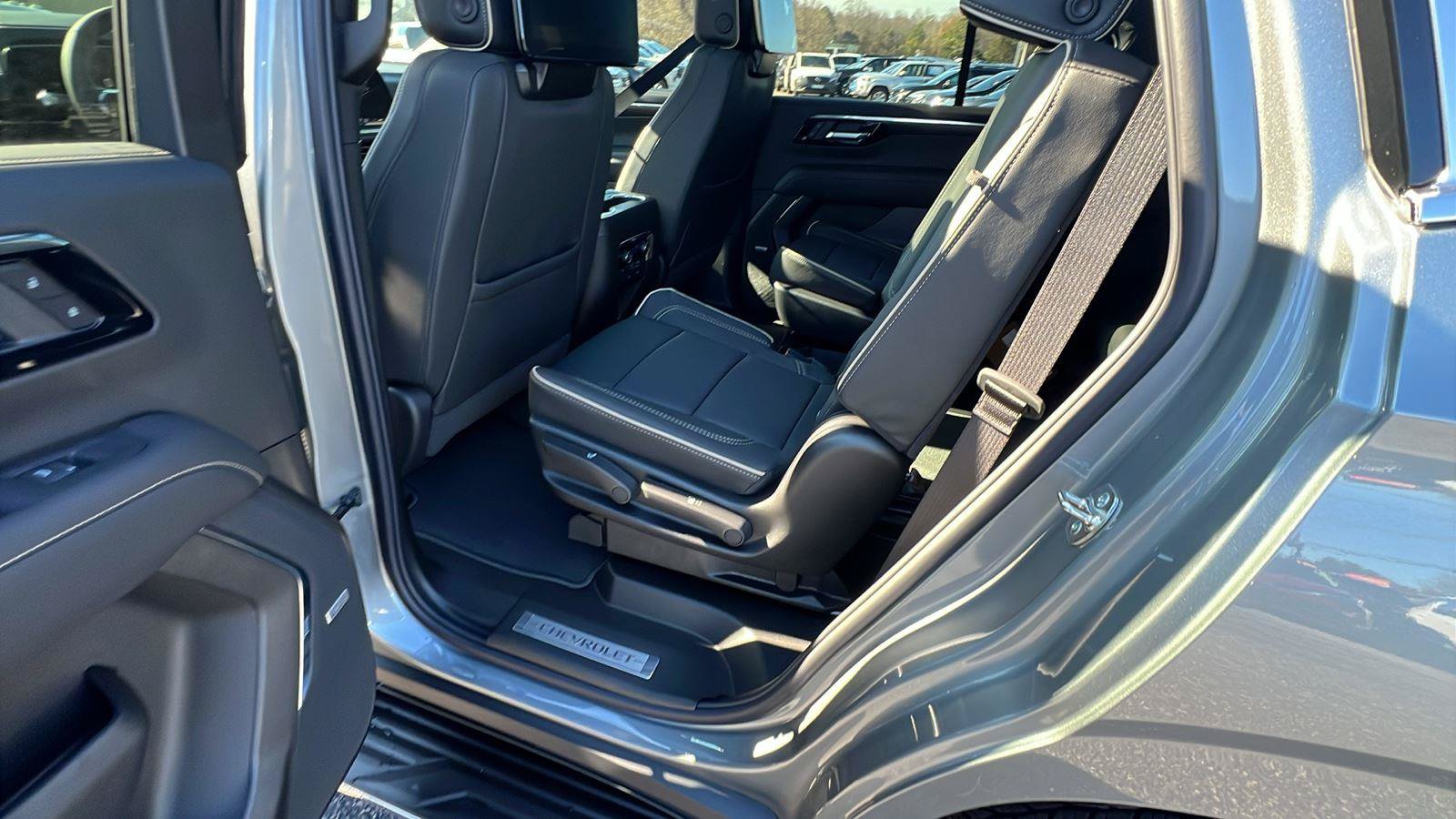 New 2026 Chevrolet Tahoe Premier AWD/4WD image 18