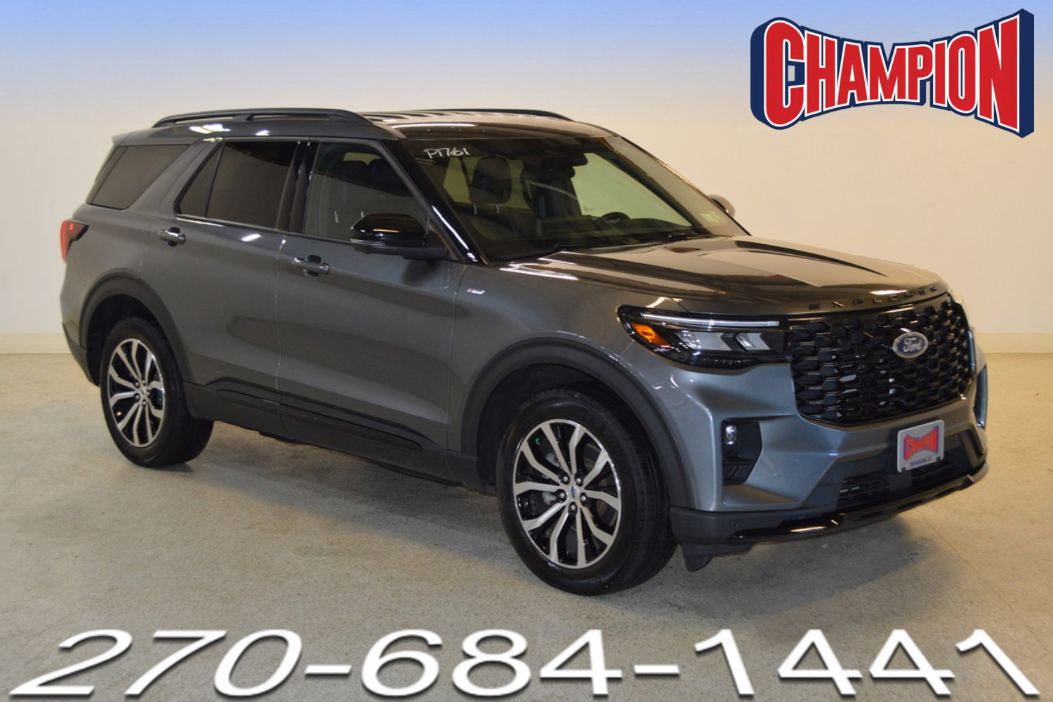 Certified 2025 Ford Explorer ST-Line image 1