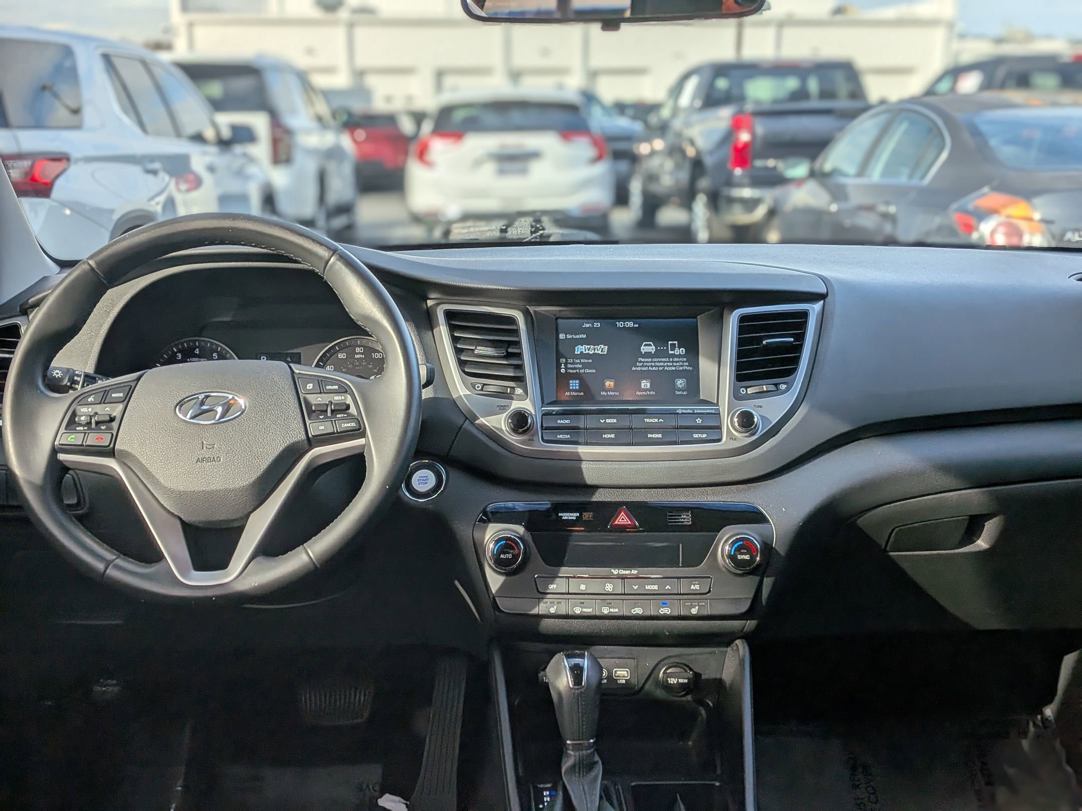 Used 2018 Hyundai Tucson Sport image 19
