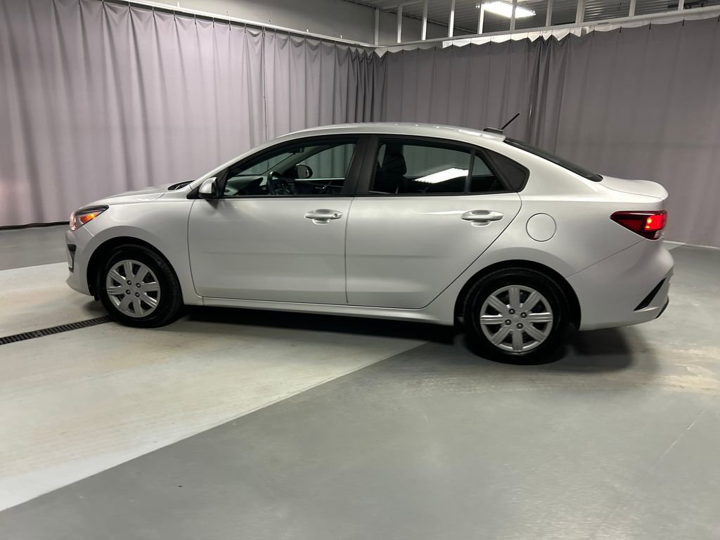 Used 2022 Kia Rio LX image 4