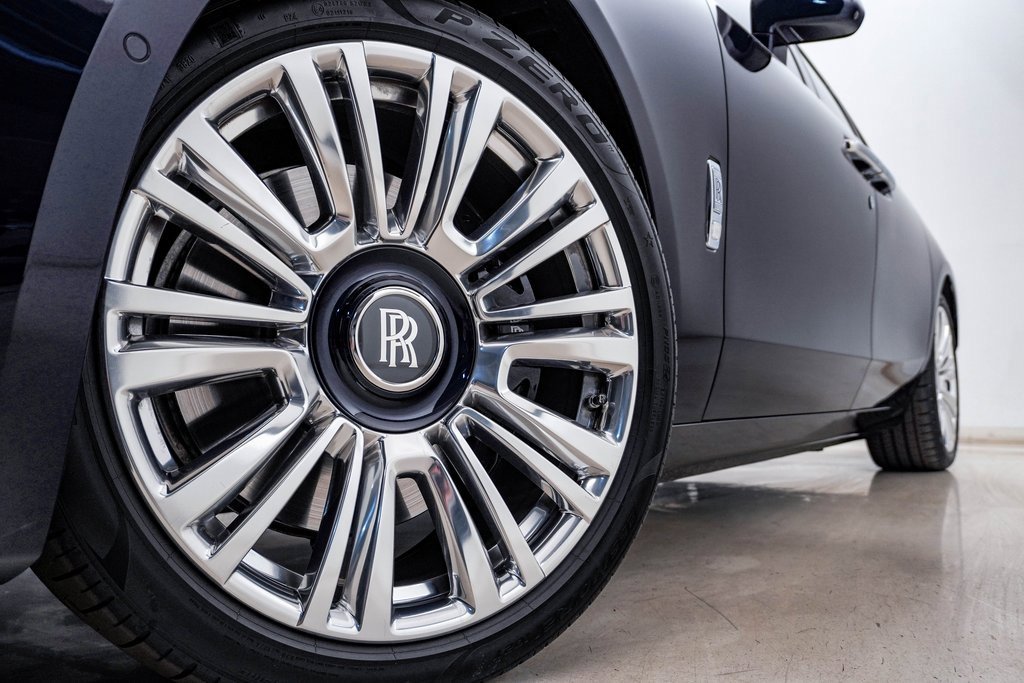 Used 2021 Rolls-Royce Ghost image 5