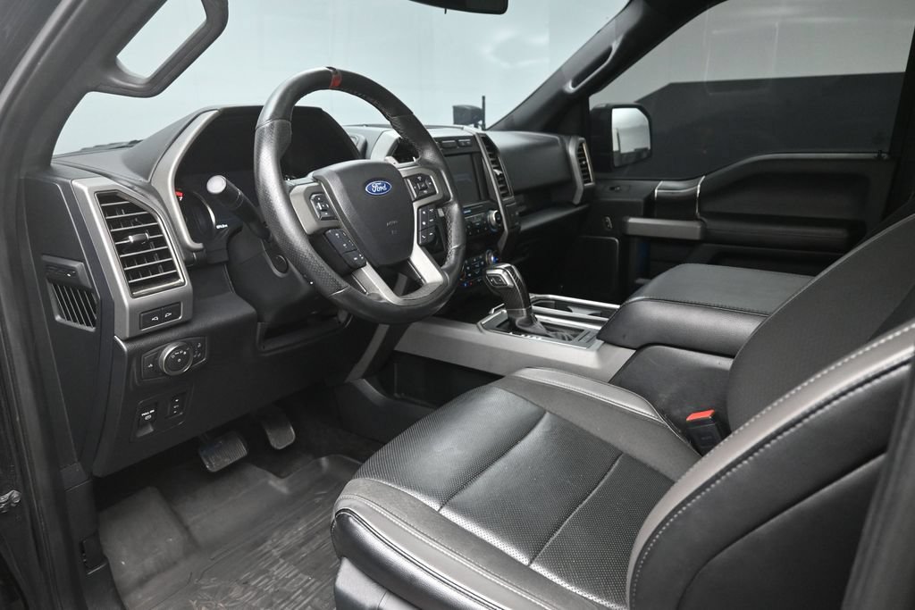 Used 2019 Ford F150 Raptor w/ Equipment Group 802A Luxury AWD/4WD image 19