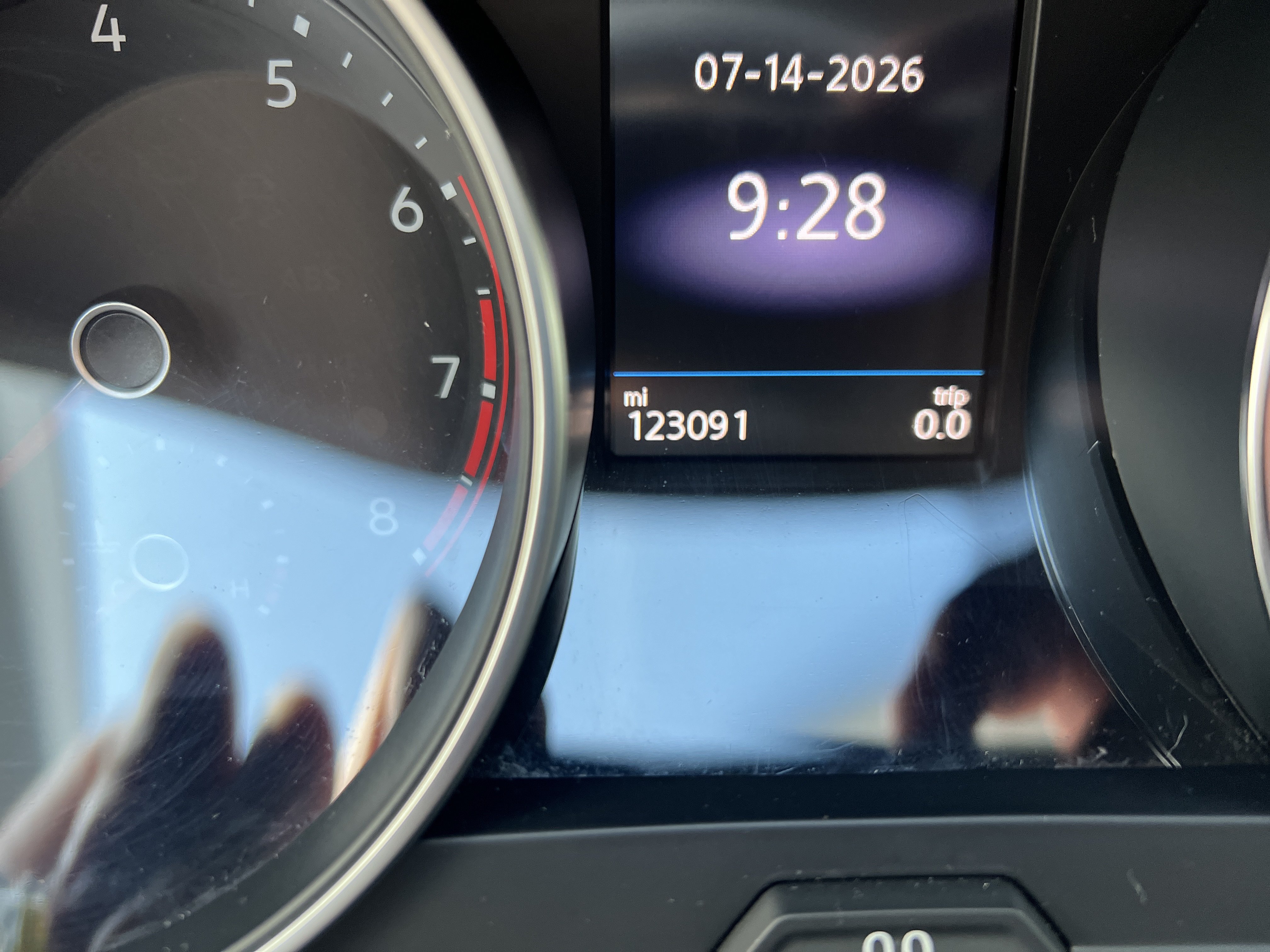 Used 2019 Volkswagen Tiguan S FWD image 19