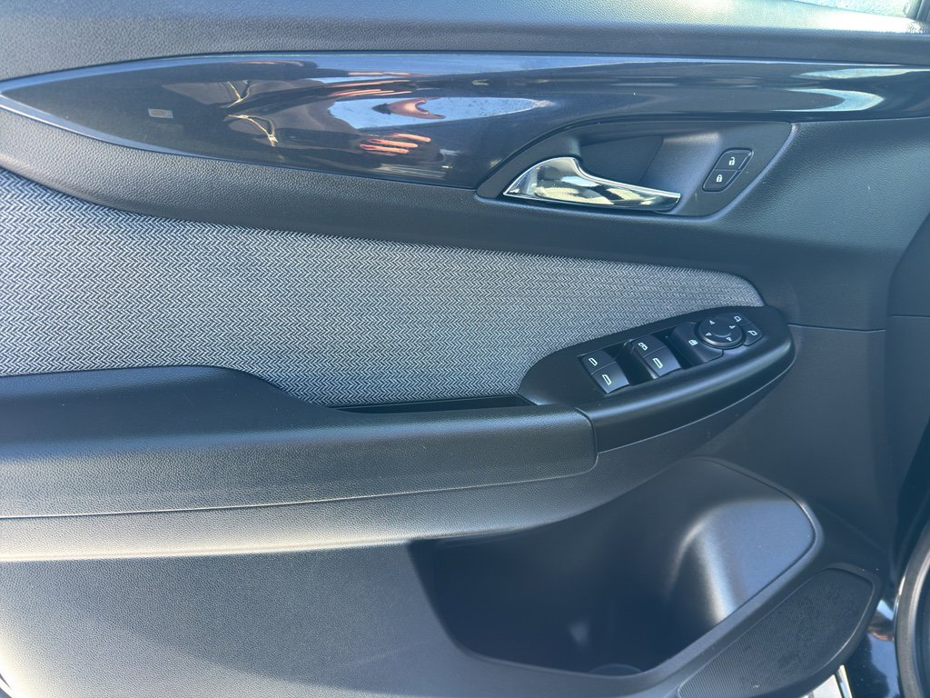 Used 2024 Chevrolet TrailBlazer LT w/ LT Cold Weather Package image 14