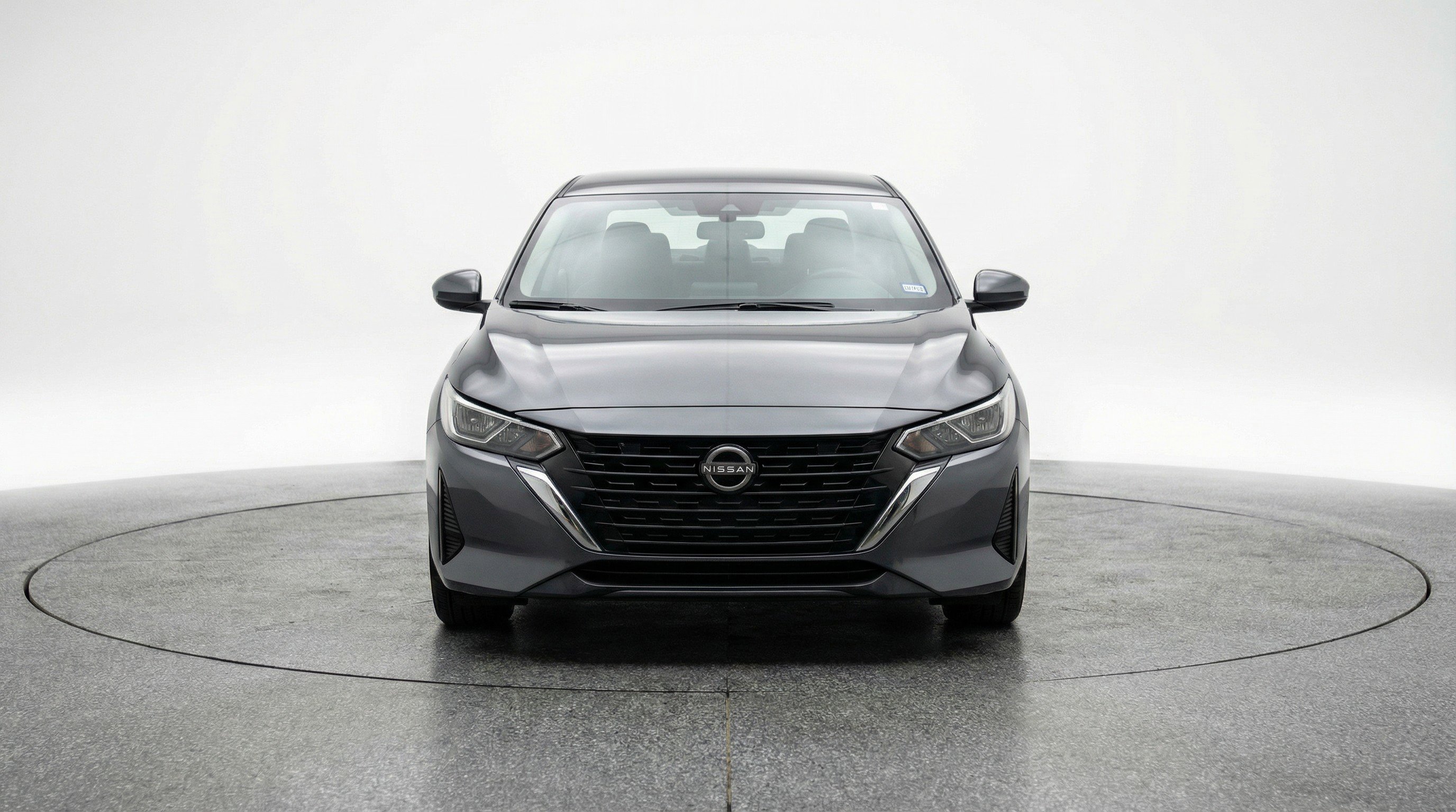 Used 2025 Nissan Sentra SV image 2