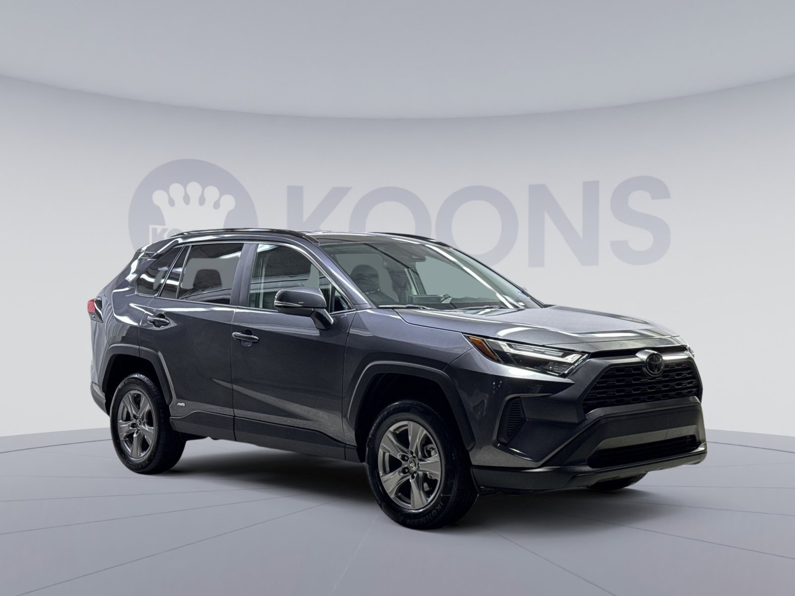 Used 2025 Toyota RAV4 LE AWD/4WD image 22