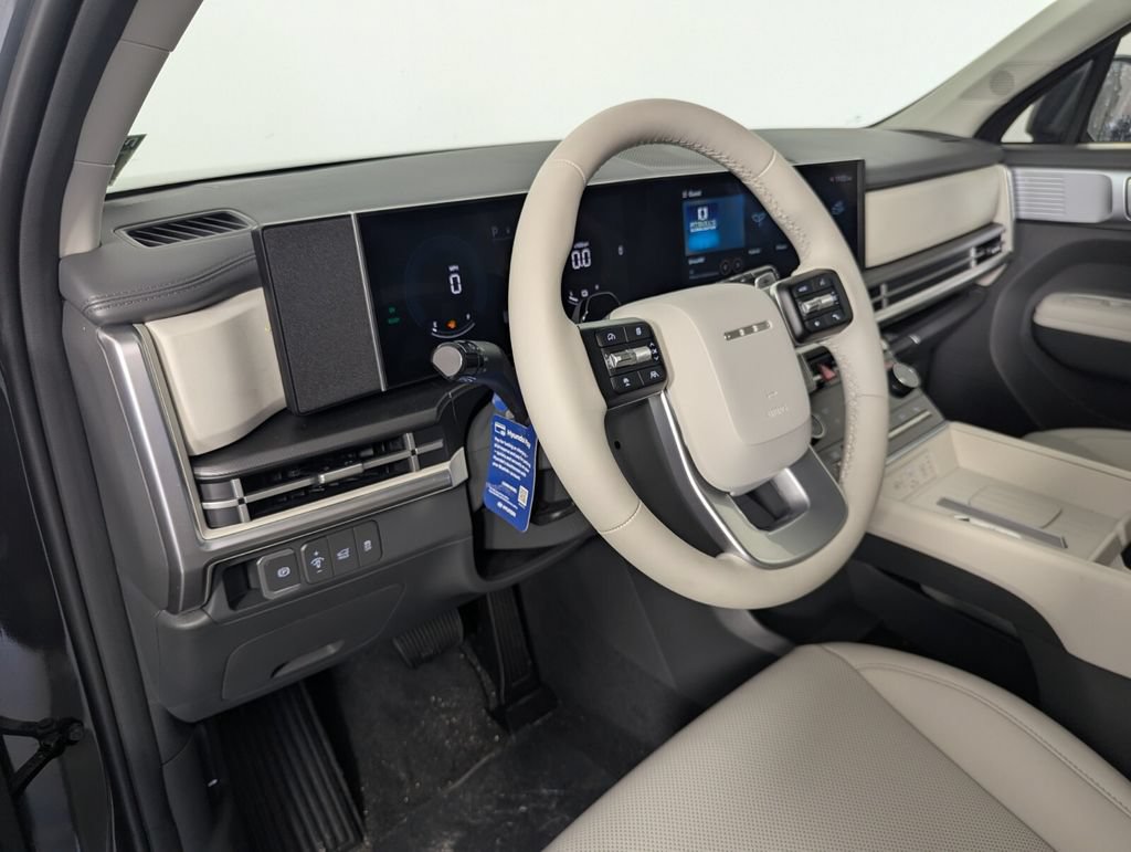 New 2026 Hyundai Santa Fe SEL FWD image 10