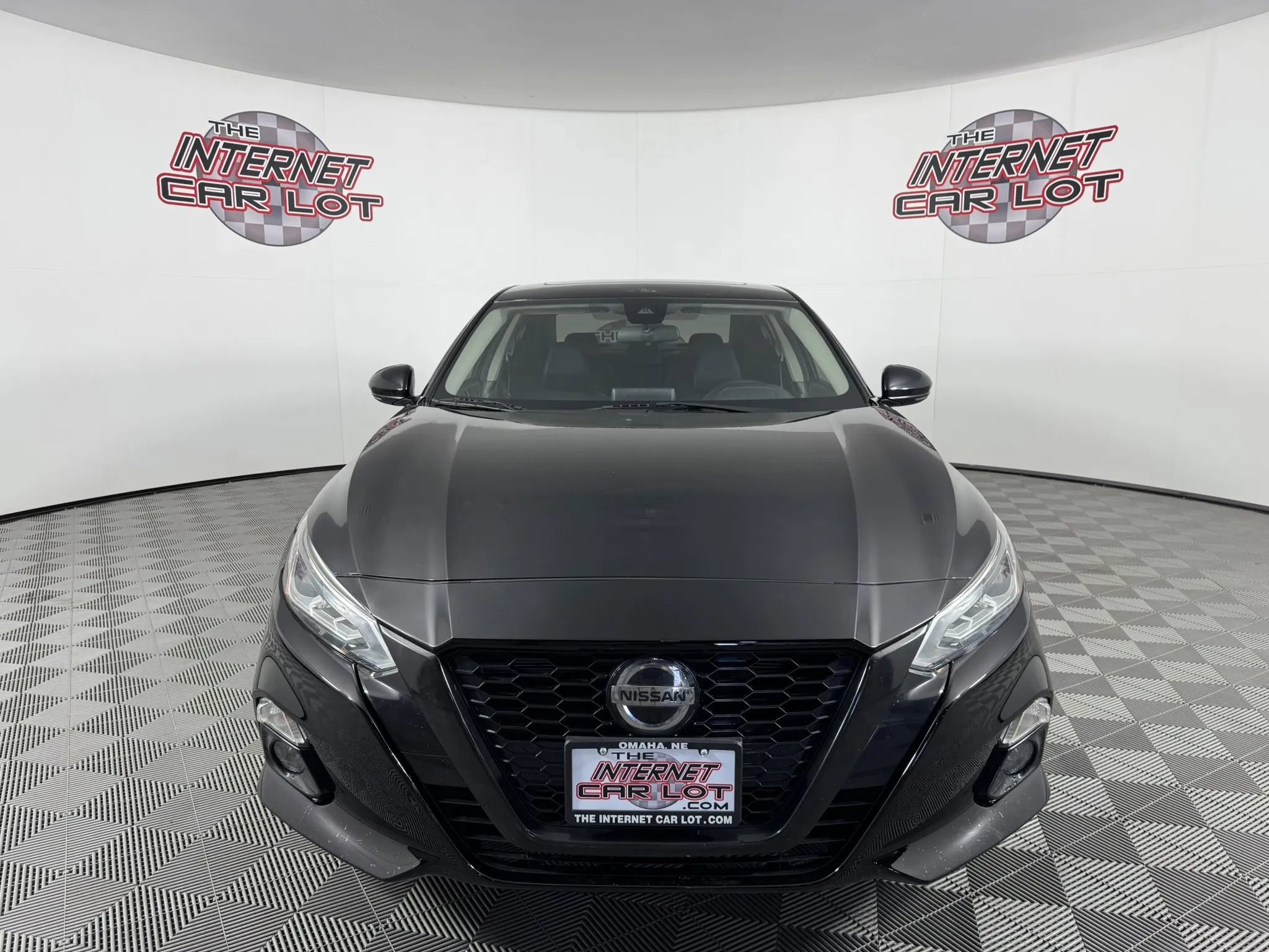 Used 2022 Nissan Altima 2.5 SL FWD image 2
