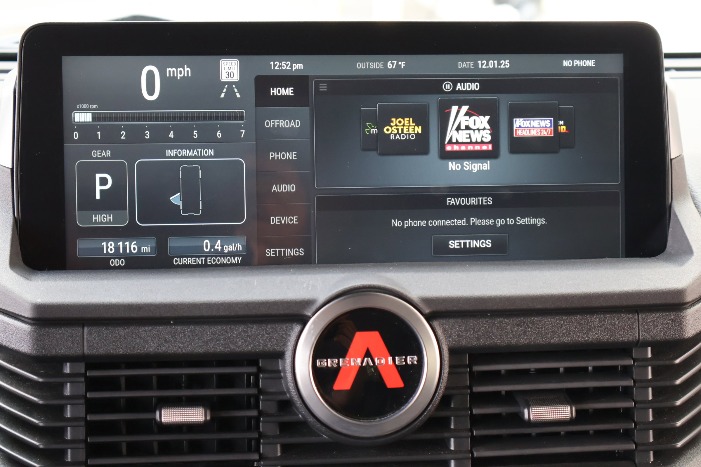 Used 2024 INEOS Grenadier Fieldmaster Edition image 3