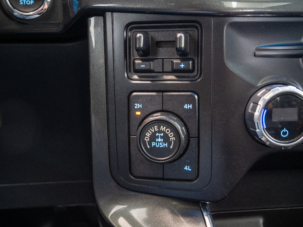 Used 2021 Ford F150 XLT w/ Equipment Group 302A High image 11