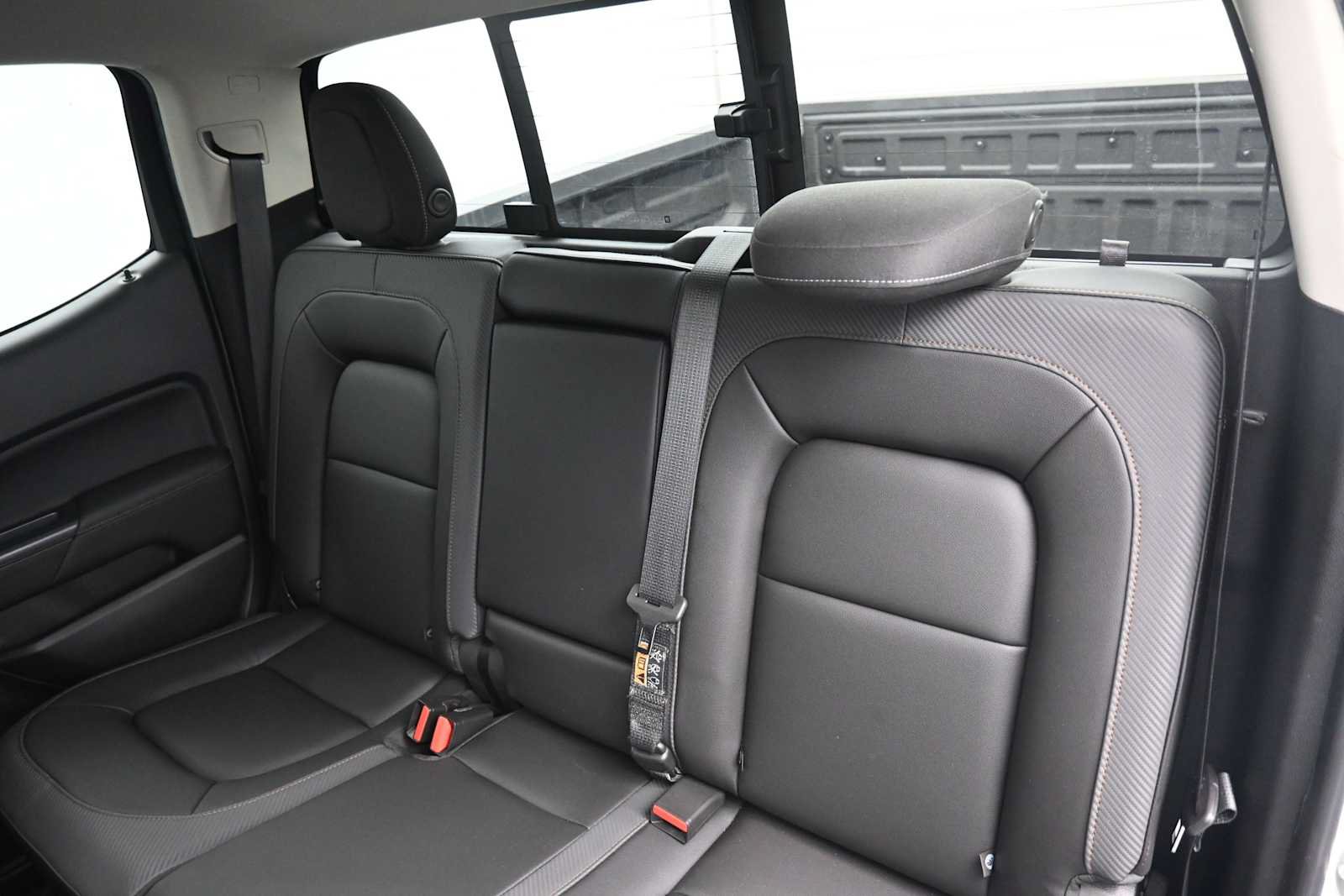 Used 2021 GMC Canyon AT4 w/ Driver Alert Package AWD/4WD image 12