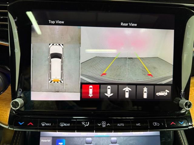 Certified 2024 Jeep Grand Wagoneer L Series III image 24