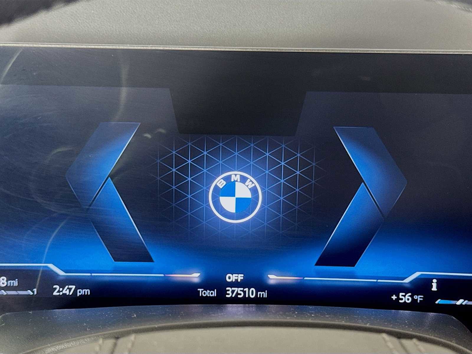 Used 2025 BMW X7 xDrive40i image 21