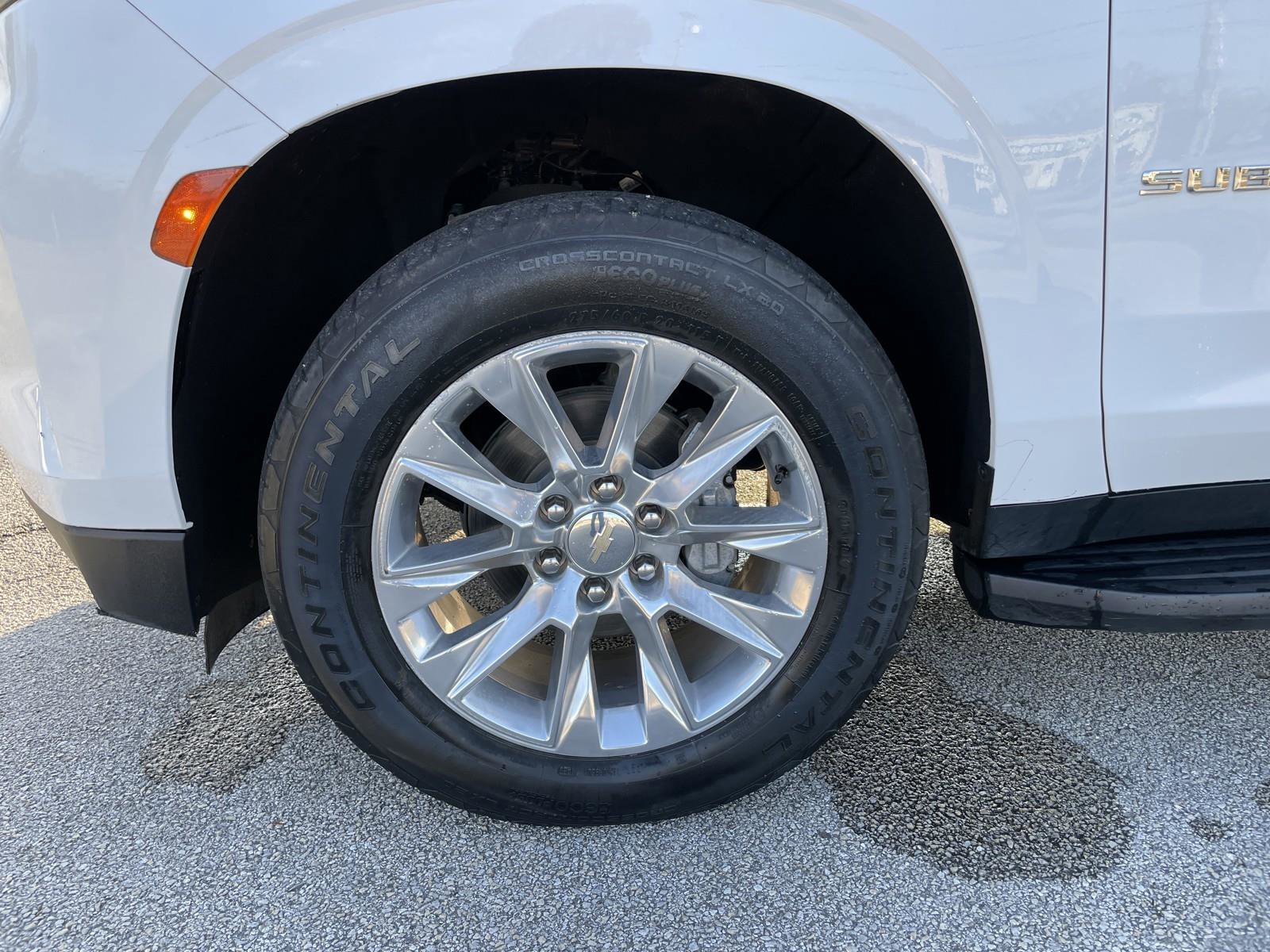 Used 2023 Chevrolet Suburban Premier image 52