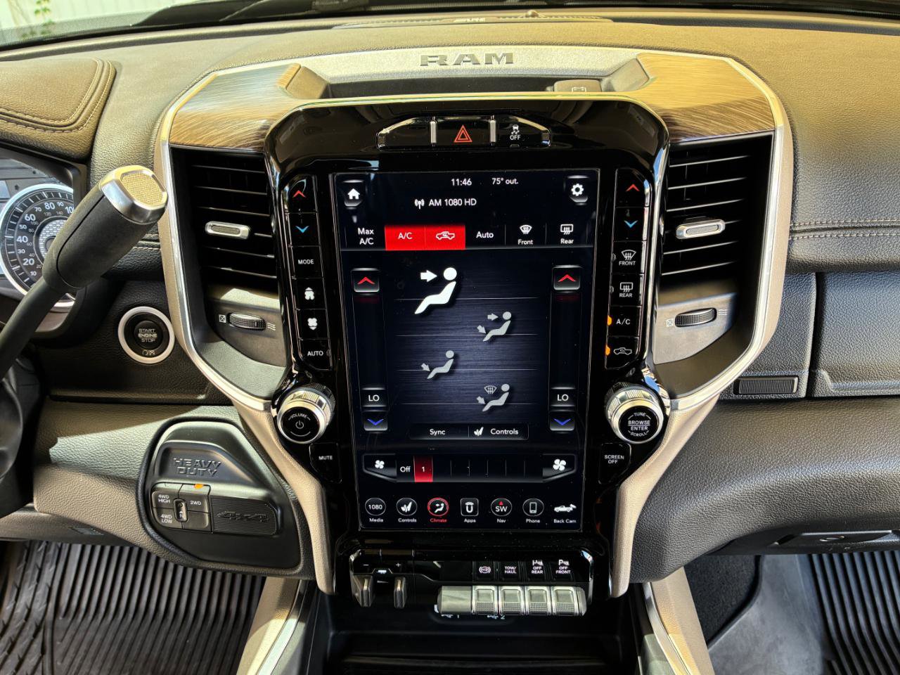 Used 2020 RAM 3500 Laramie AWD/4WD image 24