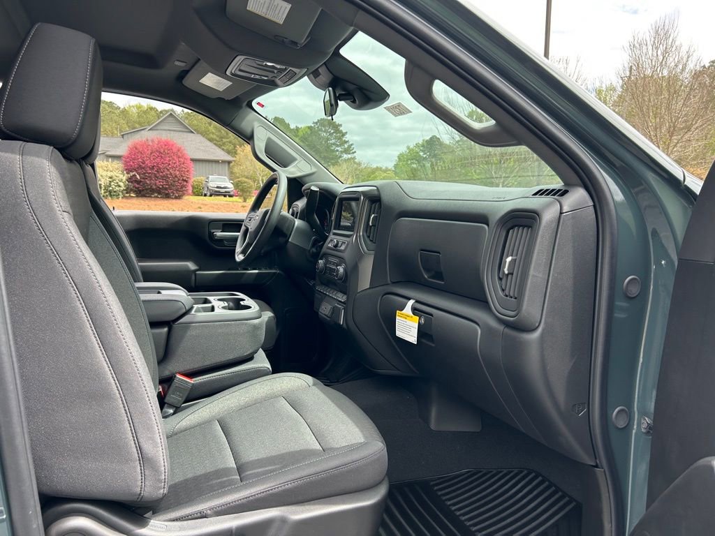 New 2026 Chevrolet Silverado 1500 Custom Trail Boss w/ LPO, Dark Essentials Package image 32