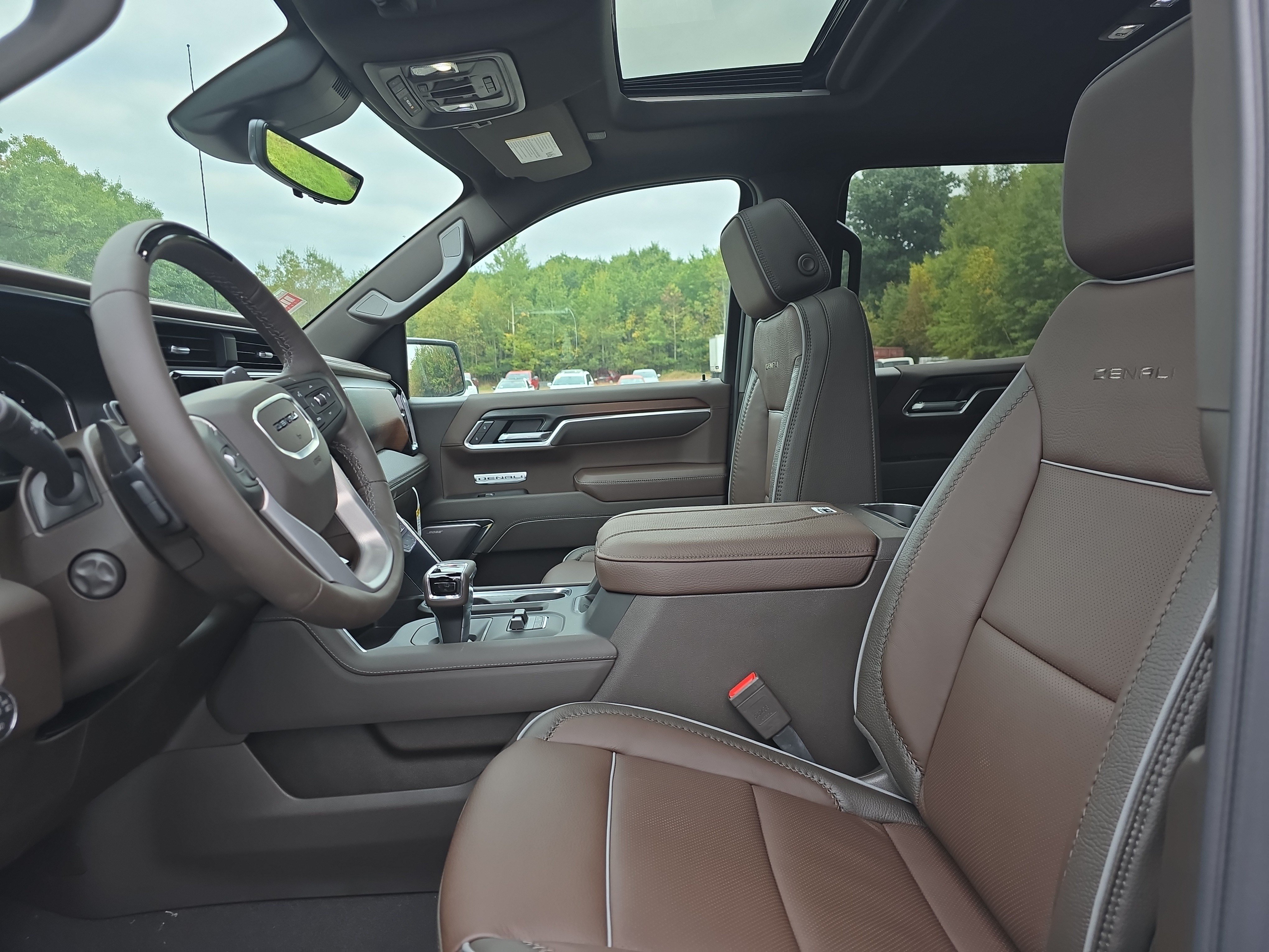 New 2026 GMC Sierra 1500 Denali w/ Technology Package AWD/4WD image 11