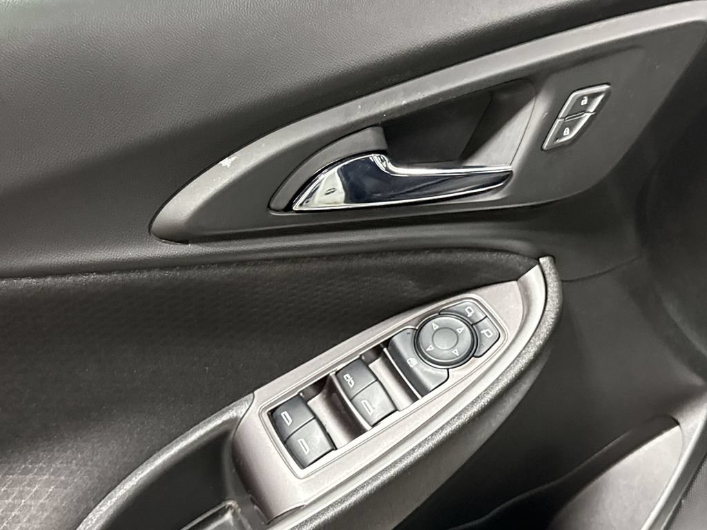 Used 2022 Chevrolet Malibu LT FWD image 20