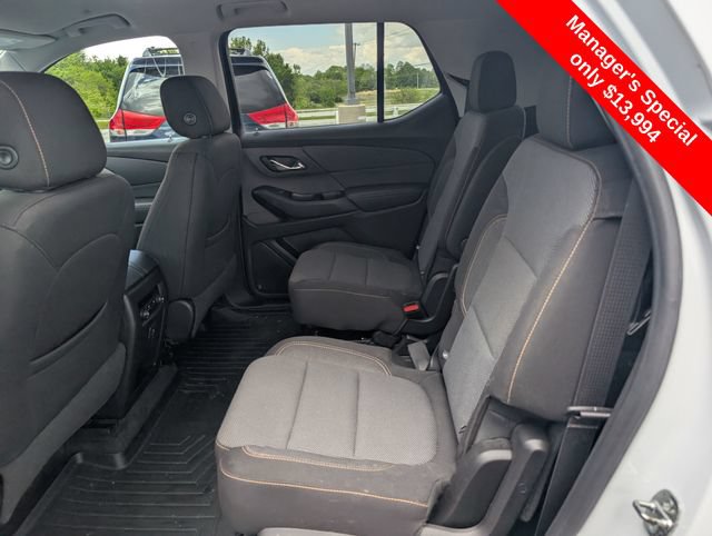 Used 2019 Chevrolet Traverse LT FWD image 9