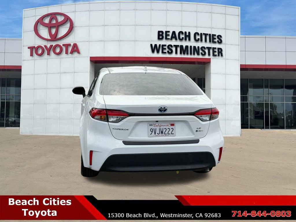 Used 2025 Toyota Corolla LE w/ Convenience Package image 9