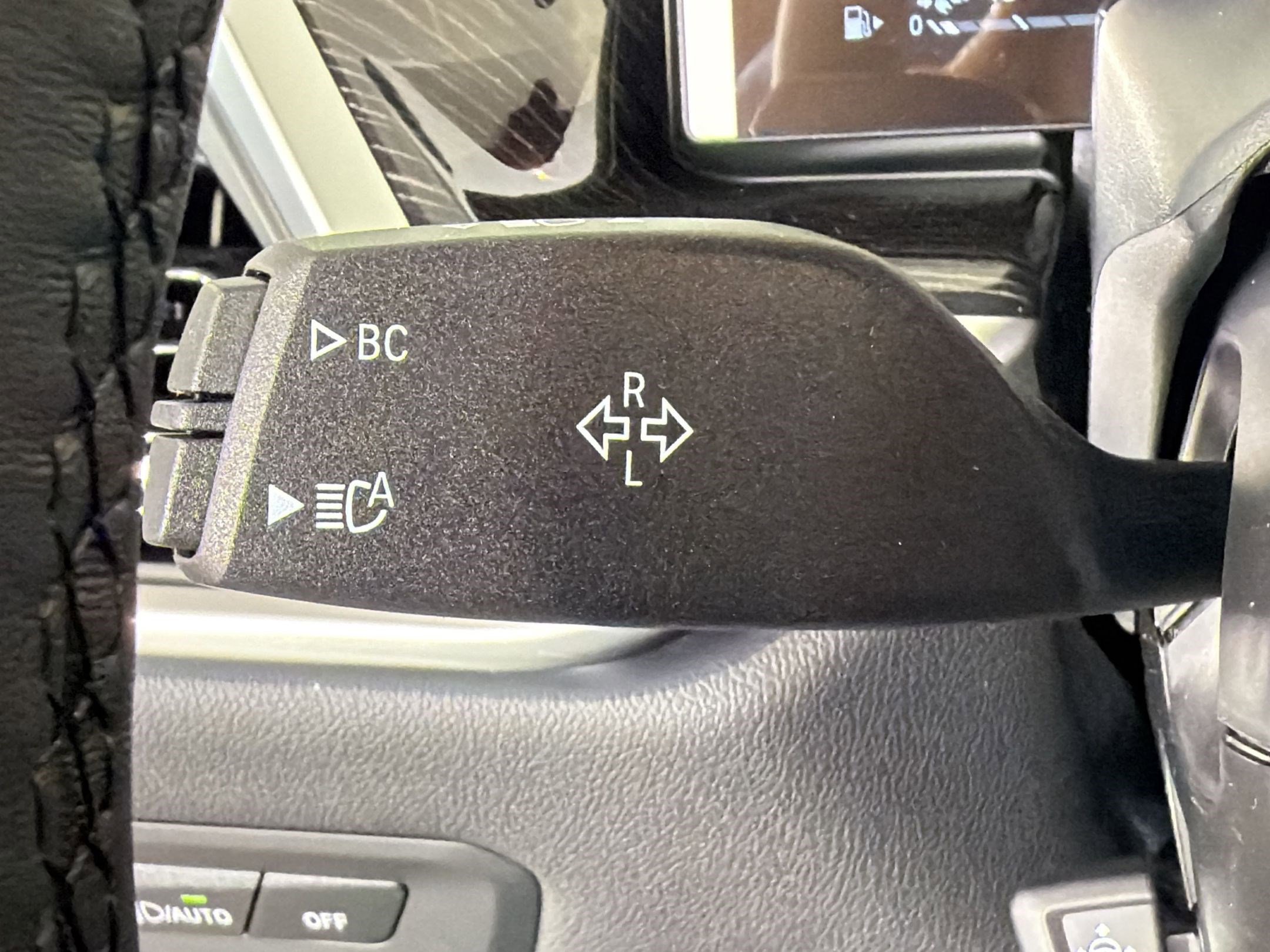 New 2026 BMW X5 xDrive50e AWD/4WD image 30