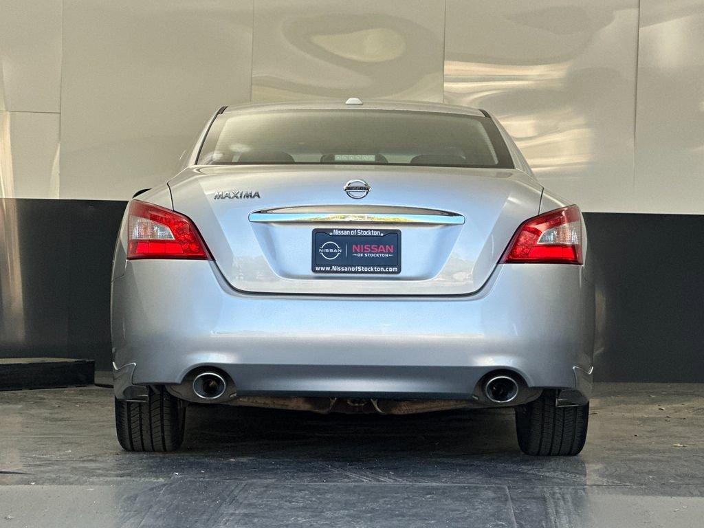 Used 2011 Nissan Maxima 3.5 SV image 4